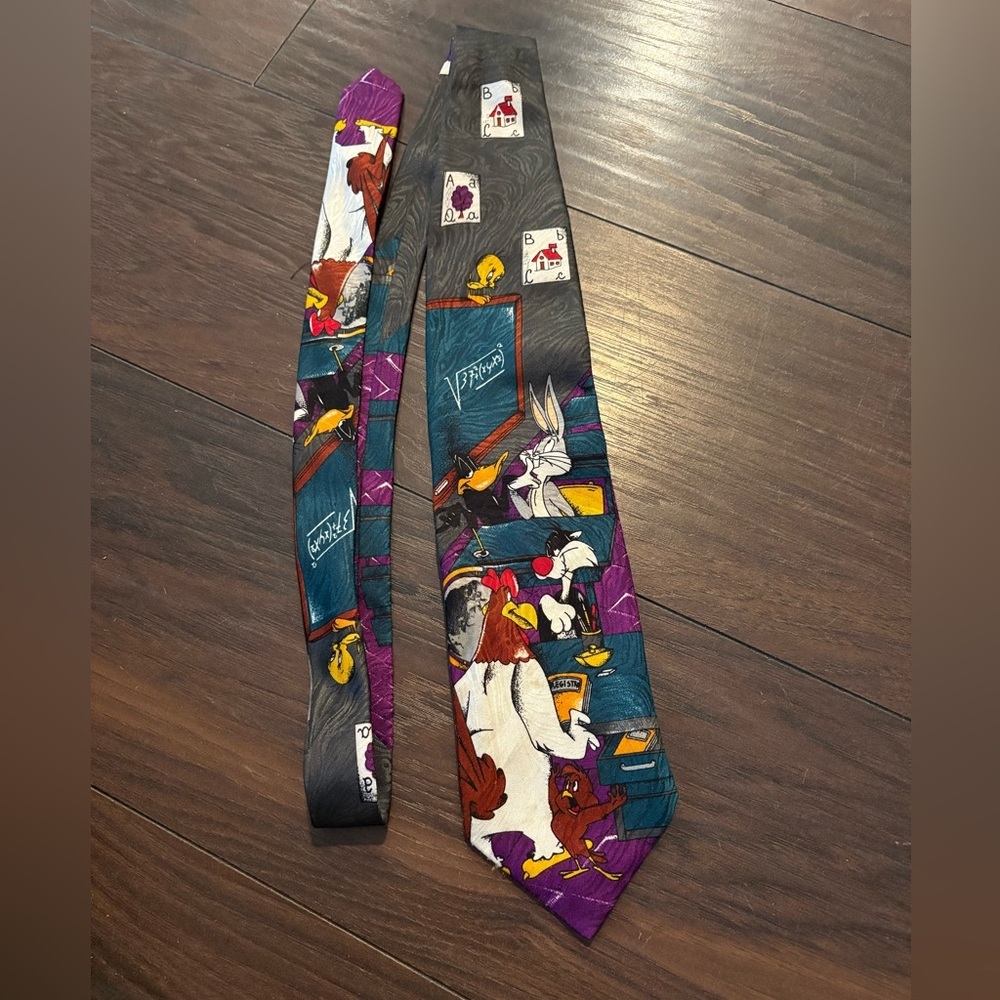 Vintage Warner Bros Looney Tunes Tie 90 Cartoon Necktie Bugs Daffy Duck Novelty